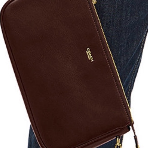 Coach Dark Brown Leather Shoulder Bag - Picture 4 of 8